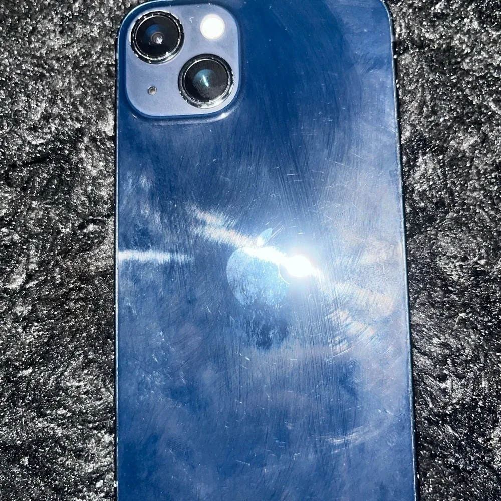 Apple iPhone 13 blue
